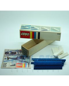 1966 Lego 150 Straight Tracks + Box Quadrato