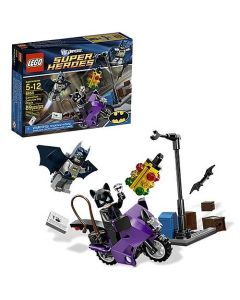 Lego DC Comics Super Heroes 6858 L'inseguimento di Catwoman A2012