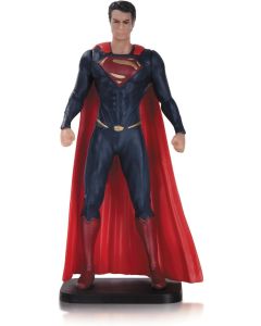 Diamond Comic Distribution DC Comics Superman PVC Figure 3,5"