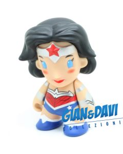 Kidrobot 3" Mini Series DC Universe - Wonder Woman 1/20