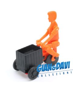 Ferrero Kinder Ü-Ei Altes Spielzeug Mann auf Lastdreirad mit Schwungradmotor 1.3