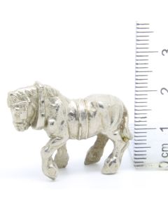 Ü-Ei-MF Haustiere - Pferd - Chrom