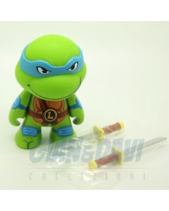 Kidrobot Vinyl Mini Figure - Teenage Mutant Ninja Turtles - Leonardo 2/20