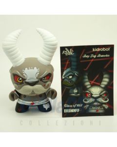 Kidrobot Vinyl Mini Figure - Dunny Series 2013 Side Show - Bay Fog Bawler Monochromatic 3/160
