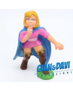 PVC_D&D_SH Madchen mit Umhang B