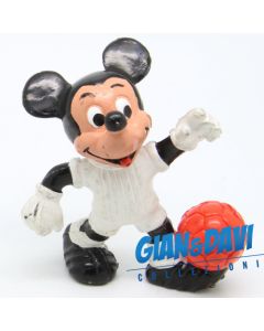 PVC_DSC_BUH_CS Mickey Fußballer I