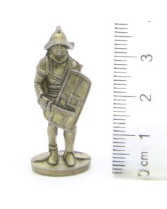 Ferrero Kinder Ü-Ei Soldatini Metallfiguren Romer - B12 35mm Messing