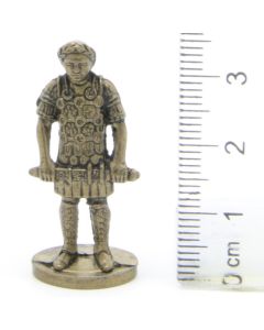 Ferrero Kinder Ü-Ei Soldatini Metallfiguren Romer - B8 35mm Messing