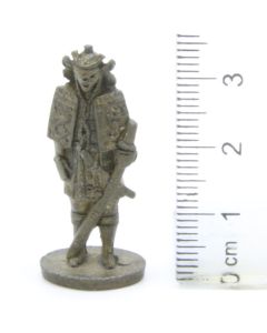 Ferrero Kinder Ü-Ei Soldatini Metallfiguren Samurai 1150 1600 - G37 35mm Messing Dark