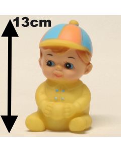 GVPM Bambino seduto con Cappellino