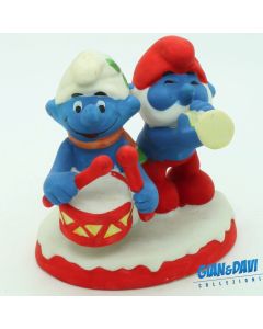 SM_AR_CWB_CC Grande Puffo e Tamburello A