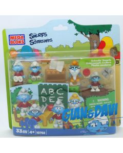 SM_TY_CT_MB 2013 10768 Schoolin' Smurfs 33 pc