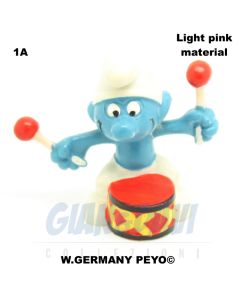 2.0009 Drummer Smurf 1A