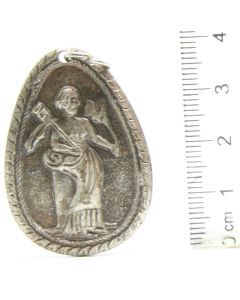 Ü-Ei-MF Metallanhanger Anhanger Frauen 1 A