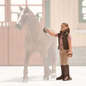 Schleich Farm Life Horse Club 42137 Stalliera con Striglie