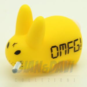 Kidrobot Vinyl Mini Series - Smoking Labbit With Friend Chicken - Chatty 1/25