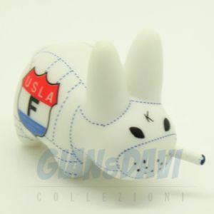 Kidrobot Vinyl Mini Series - Smoking Labbit With Friend Chicken - Choice Cuts 2/25