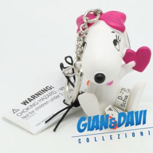 PVC_SPY_SH-CE KR 2.2037 Belle Holding a Heart