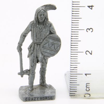 Ü-Ei Soldatini Metallfiguren Beruhmte Indianer-Hauptlinge 04 Crazy Horse Eisen