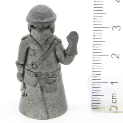 Ü-Ei-MF Fingerhut Miniaturen - Barufe Polizist Eisen Dark