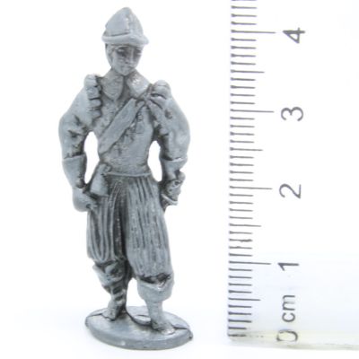 Ferrero Kinder Ü-Ei Soldatini Metallfiguren Musketiere - 1 40mm Eisen