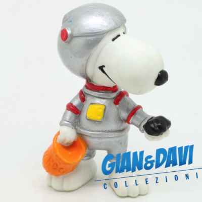 PVC_SPY_SH_HK 2.2234 Astronauta