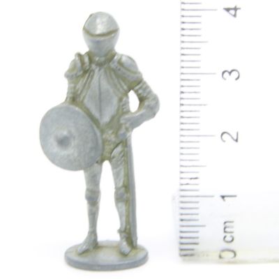 Ferrero Kinder Ü-Ei Soldatini Metallfiguren Ritter - 3 40mm Eisen Green