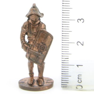 Ferrero Kinder Ü-Ei Soldatini Metallfiguren Romer - B12 35mm Kupfer