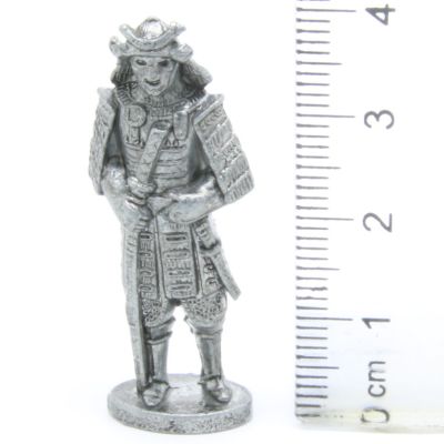 Ferrero Kinder Ü-Ei Soldatini Metallfiguren Samurai 1150 1600 - 4 40mm Eisen Light