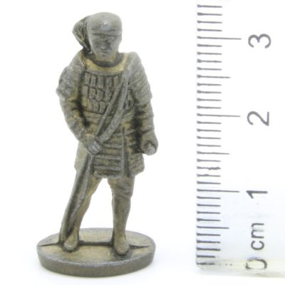 Ferrero Kinder Ü-Ei Soldatini Metallfiguren Samurai 1150 1600 - G42 35mm Messing Dark