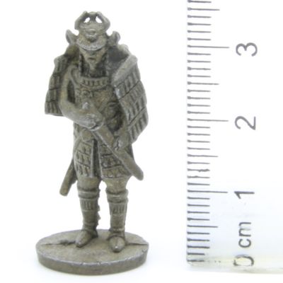 Ferrero Kinder Ü-Ei Soldatini Metallfiguren Samurai 1150 1600 - H43 35mm Messing Dark
