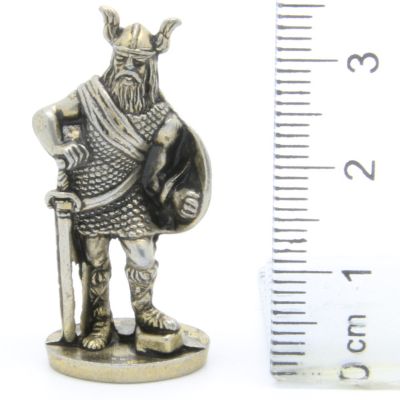 Ferrero Kinder Ü-Ei Soldatini Metallfiguren Vikinger - A1 35mm Messing Eisen