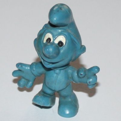 WA004 WALDBAUR 2.0003 Moon Schleich emblem W.Germany peyo © Light blue