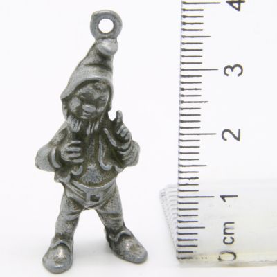Ü-Ei-MF Zwerge 1 Eisen
