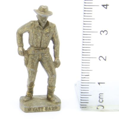 Ü-Ei Soldatini Metallfiguren Beruhmte Westmanner I 07 Wyatt Earp Messing Opaque