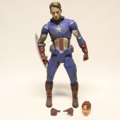 NECA Captain America Battle Damaged Marvel Avengers 18