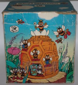 PVC - Bully Bienchen Apine - Bully - 1975 - 13 Bienenhaus Arancione in Box