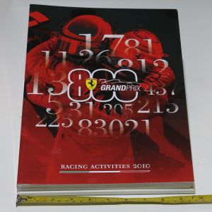 Libro Pubblicazione Ferrari Racing Activities 2010 Grand Prix 300 pagine