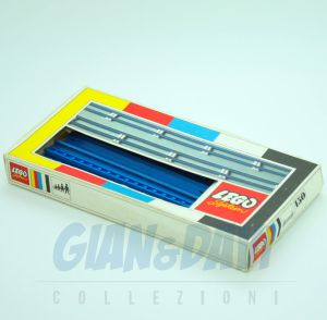 1966 Lego 150 Straight Tracks + Box
