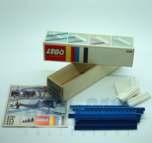 1966 Lego 150 Straight Tracks + Box Quadrato