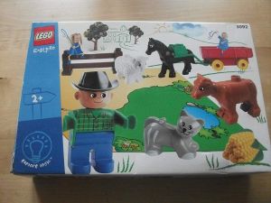 Lego Duplo 3092 Explore Logic Friendly Farm A2001 Scatola non perfetta