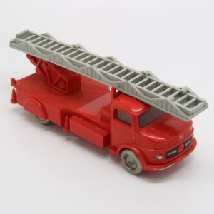 Lego 1964 -  655 - Mercedes Firetruck 1:87