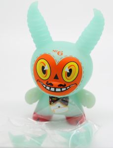 Kidrobot Project The 13 Dunny Series Re Color - Diablo 3/40