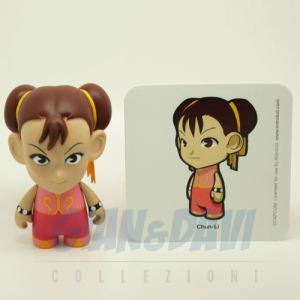 Kidrobot Vinyl Mini Figure -  Street Fighter S3 Chun-Li Rosa 1/20