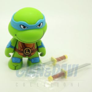 Kidrobot Vinyl Mini Figure - Teenage Mutant Ninja Turtles - Leonardo 2/20