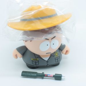 Kidrobot Vinyl Mini Figure - South Park The Many Faces of Cartman - Border Patrol 2/20