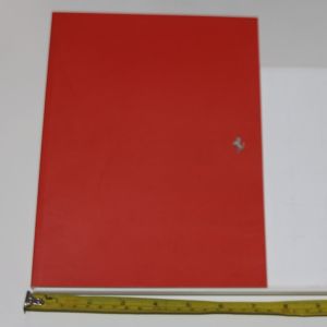 Libro Pubblicazione Ferrari Quaderno a righe con lista auto fino al 2010
